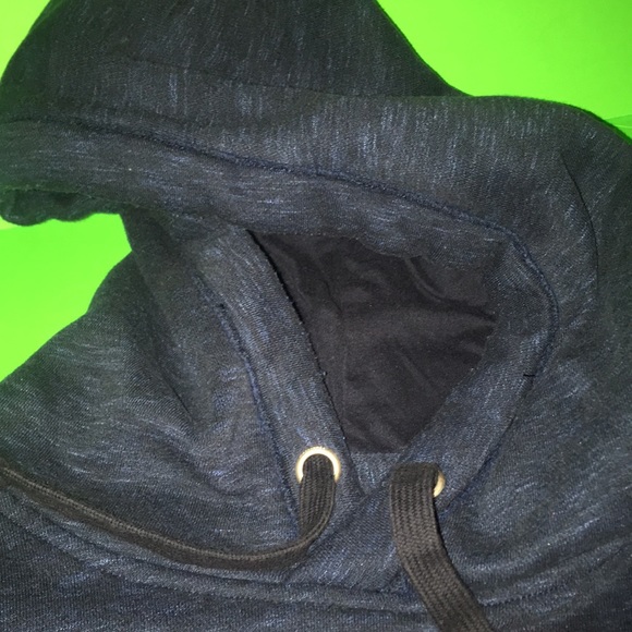 Holister pullover hoodie - Picture 4 of 5